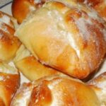 Plăcintă cu brânză dulce și stafide